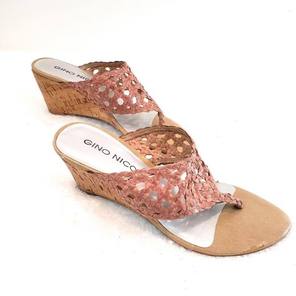 Gino Nicci Woman's Sz 6.5 Taupe espadrilles - Picture 5 of 9